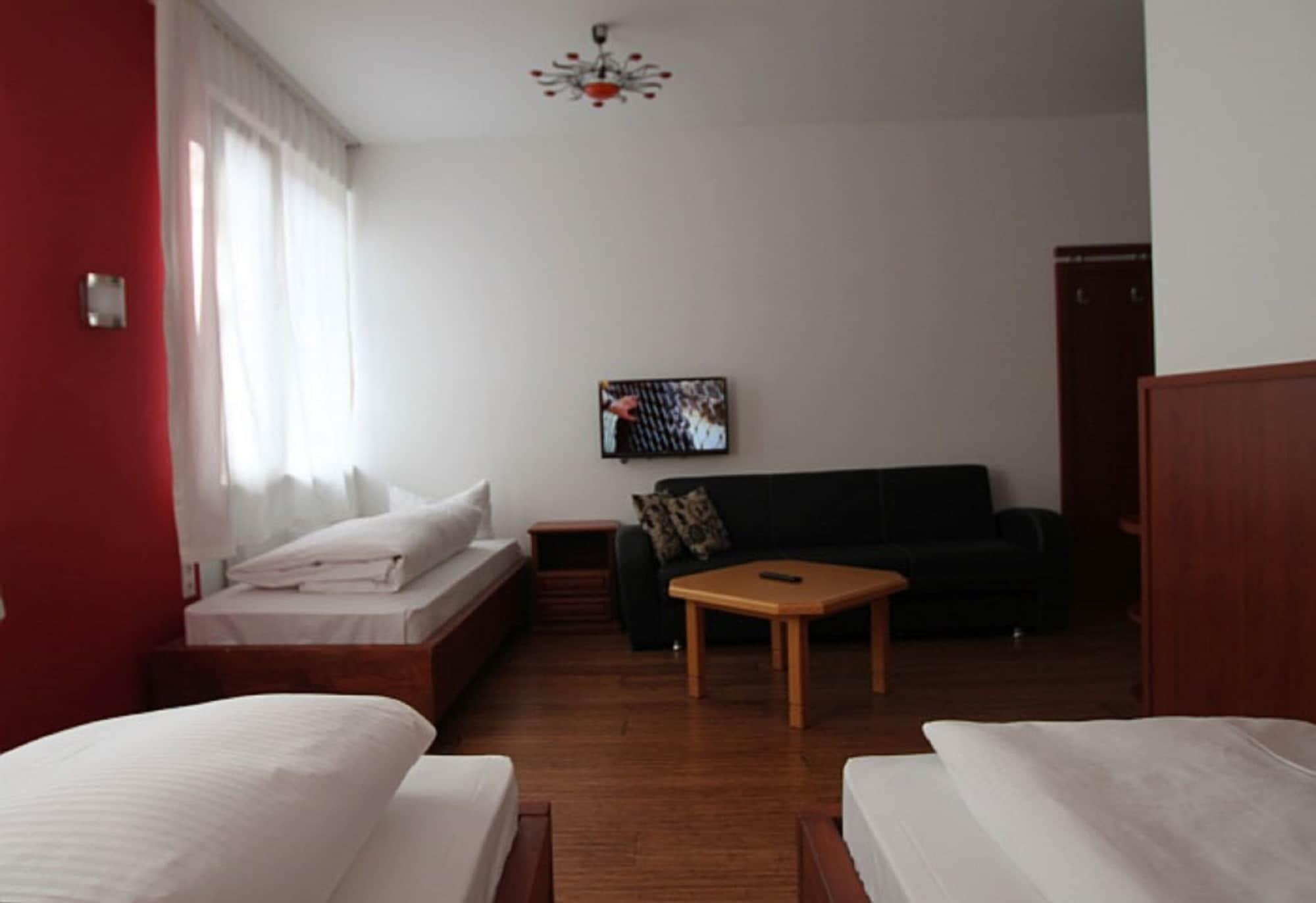Hotel Atlas Sport Гармиш-Партенкирхен Экстерьер фото