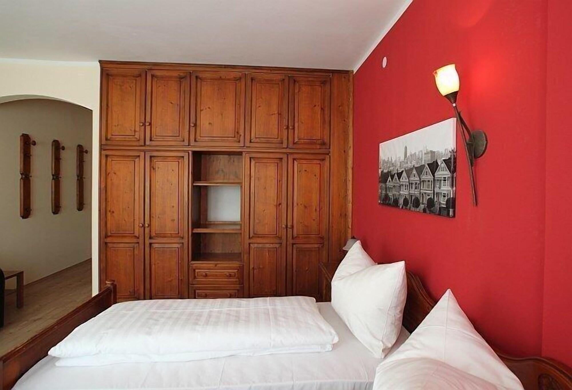Hotel Atlas Sport Гармиш-Партенкирхен Экстерьер фото