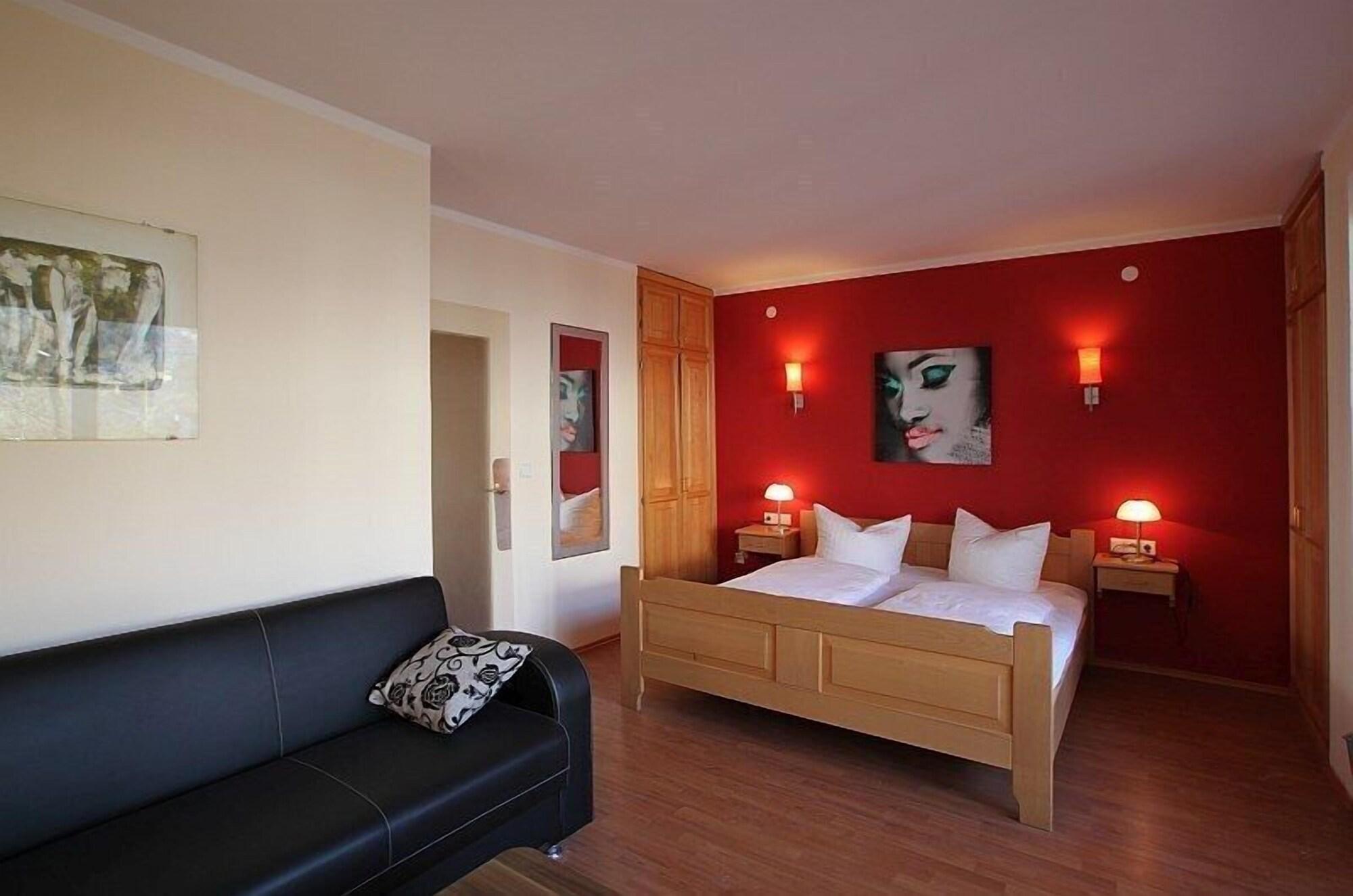 Hotel Atlas Sport Гармиш-Партенкирхен Экстерьер фото